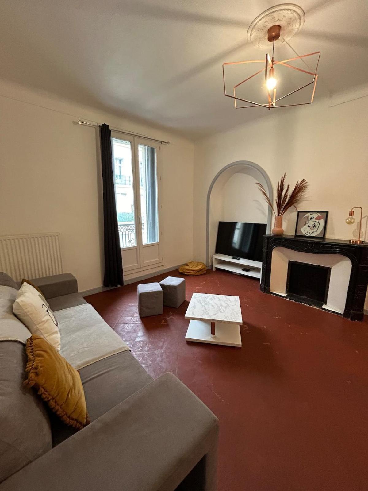 Grand Appartement De 100M2 -Allee Paul Riquet Beziers - 4Chambres - Wifi- Tv Connectee Exterior photo